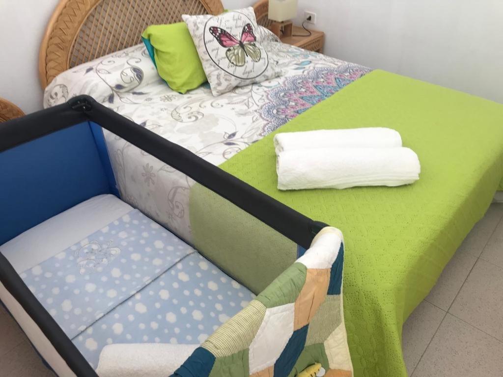 Appartamento Vv Yelymar. Playa De Alojera Esterno foto